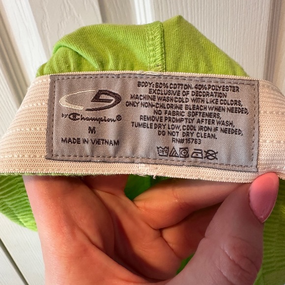 Athletic Shorts *SEE MEASUREMENTS - Picture 4 of 5